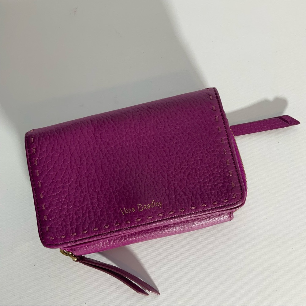 Vera Bradley Full Zip & Snap Closure Wallet Fabric Interior Cash & Card Slots - Picture 11 of 15